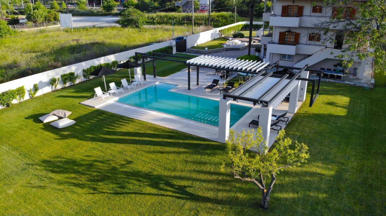 Villa Elisabeth ปลาตาโมนาส ภายนอก รูปภาพ